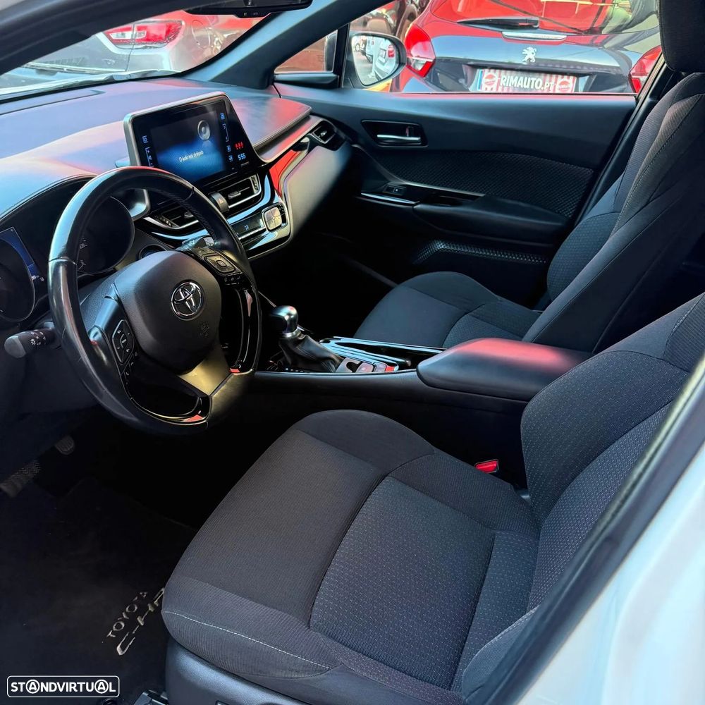 Toyota C-HR 1.8 Hybrid Exclusive+P.Luxury - 8