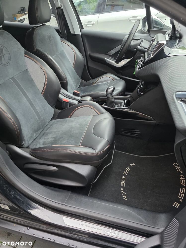 Peugeot 2008 1.2 Pure Tech Crossway S&S - 14