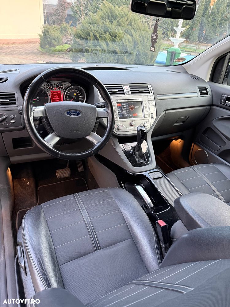 Ford Kuga 2.0 TDCi 4x4 Aut. Titanium - 13