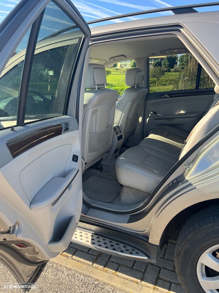 Mercedes-Benz ML 320 CDI - 11