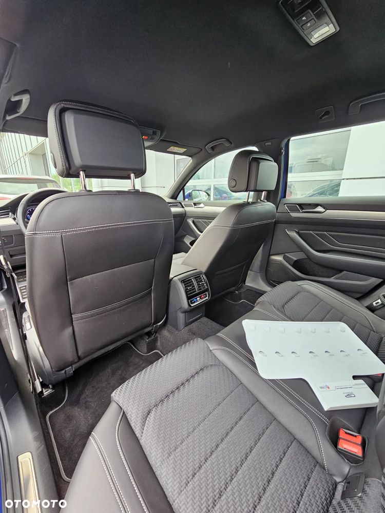 Volkswagen Passat 2.0 TSI Elegance DSG - 6