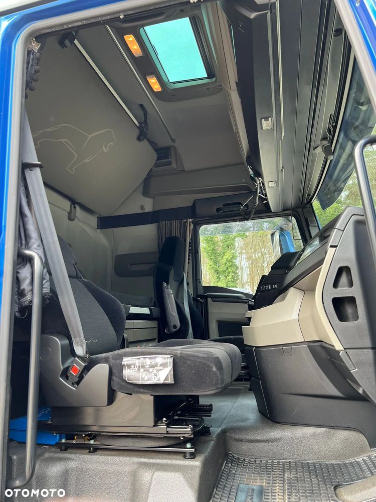 MAN TGX - 10