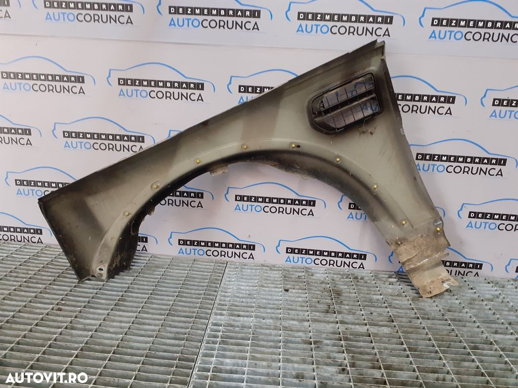 Aripa Dreapta Fata Land Rover Discovery 3 2004 - 2009 4 Usi Negru (436) - 2