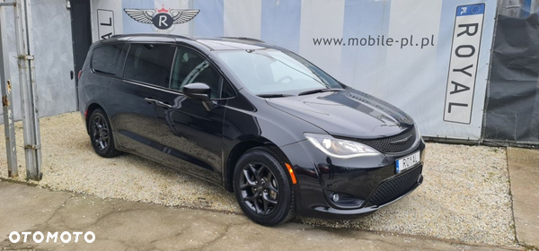 Chrysler Pacifica