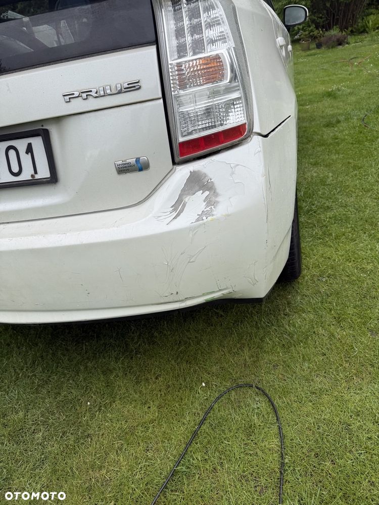 Toyota Prius - 10
