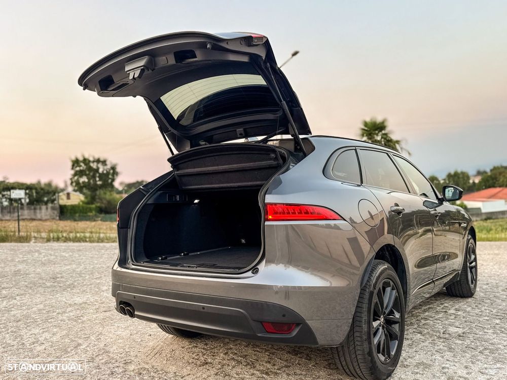 Jaguar F-Pace 20d Aut. R-Sport - 40