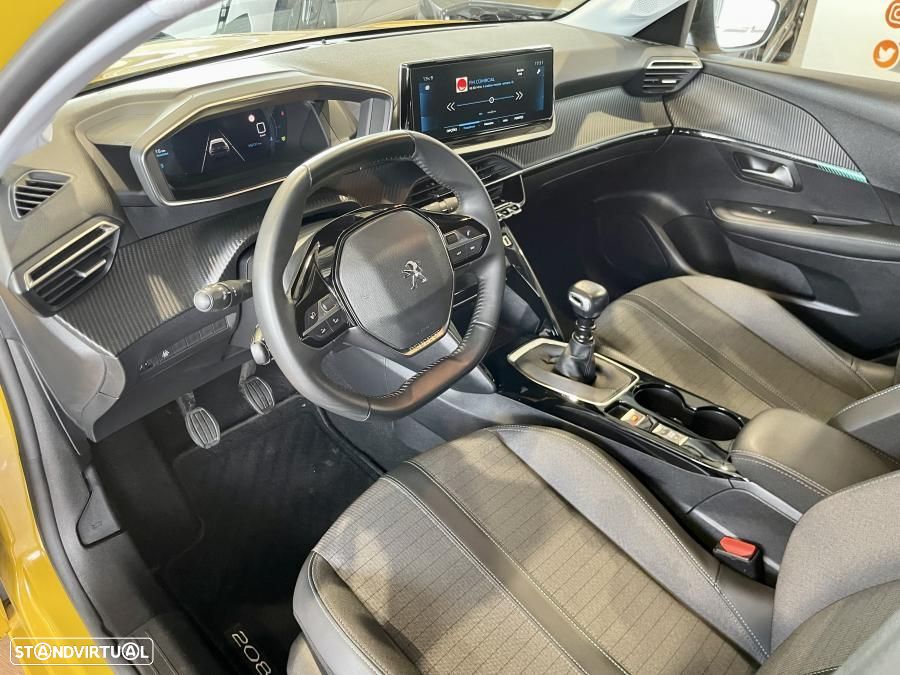 Peugeot 208 1.2 PureTech Allure Pack - 9