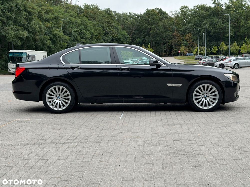 BMW Seria 7 730d - 9