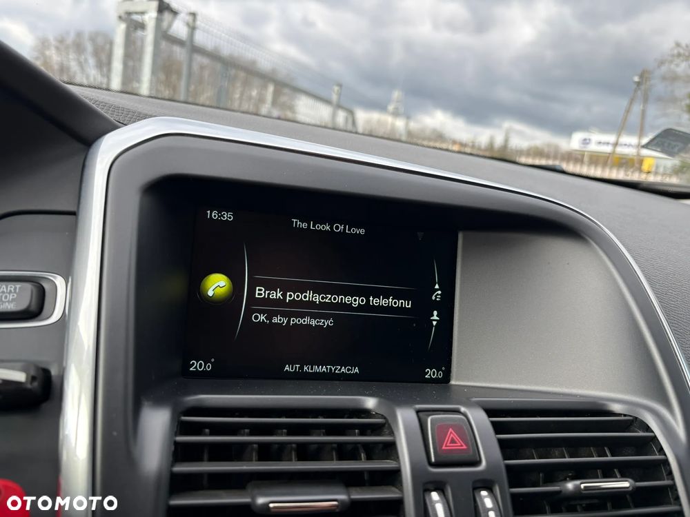 Volvo XC 60 D3 Drive-E Kinetic - 21