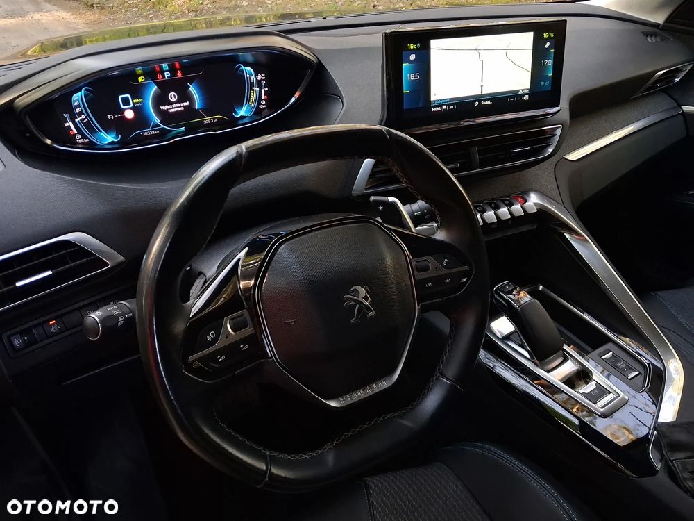 Peugeot 3008 225 e-EAT8 Allure Pack - 10