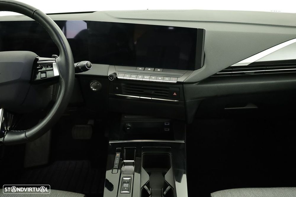 Opel Astra 1.5 D Edition Aut. - 8