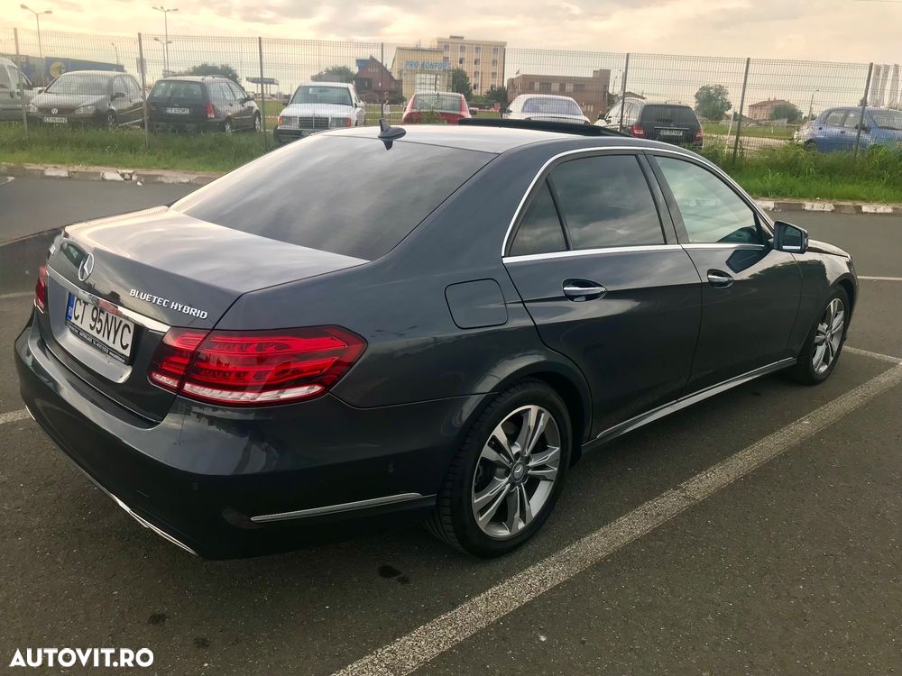 Mercedes-Benz E 300 T BlueTEC HYBRID 7G-TRONIC Avantgarde - 7