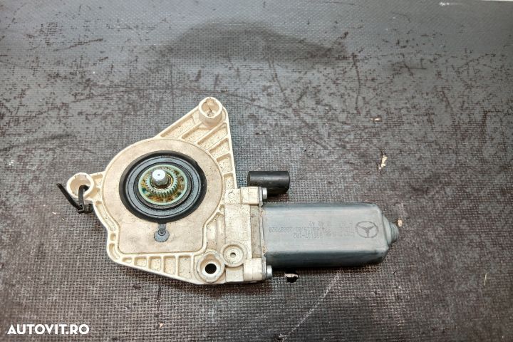 Motoras macara geam fata dreapta A1698204242 A1698204242 Mercedes-Ben - 1