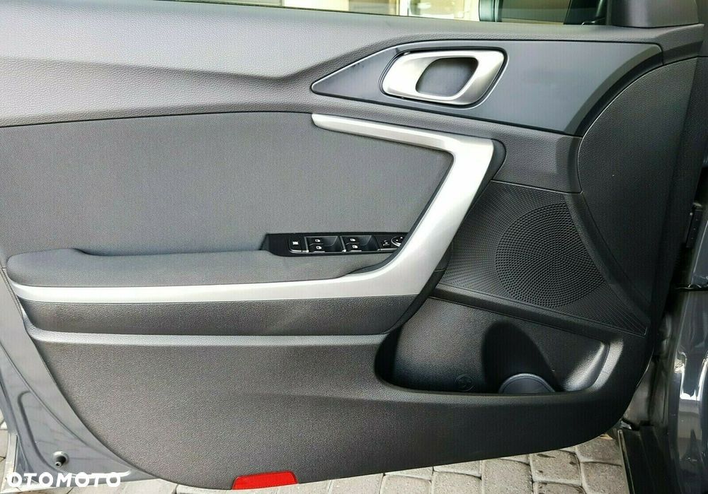 Kia XCeed 1.6 T-GDI M DCT - 10