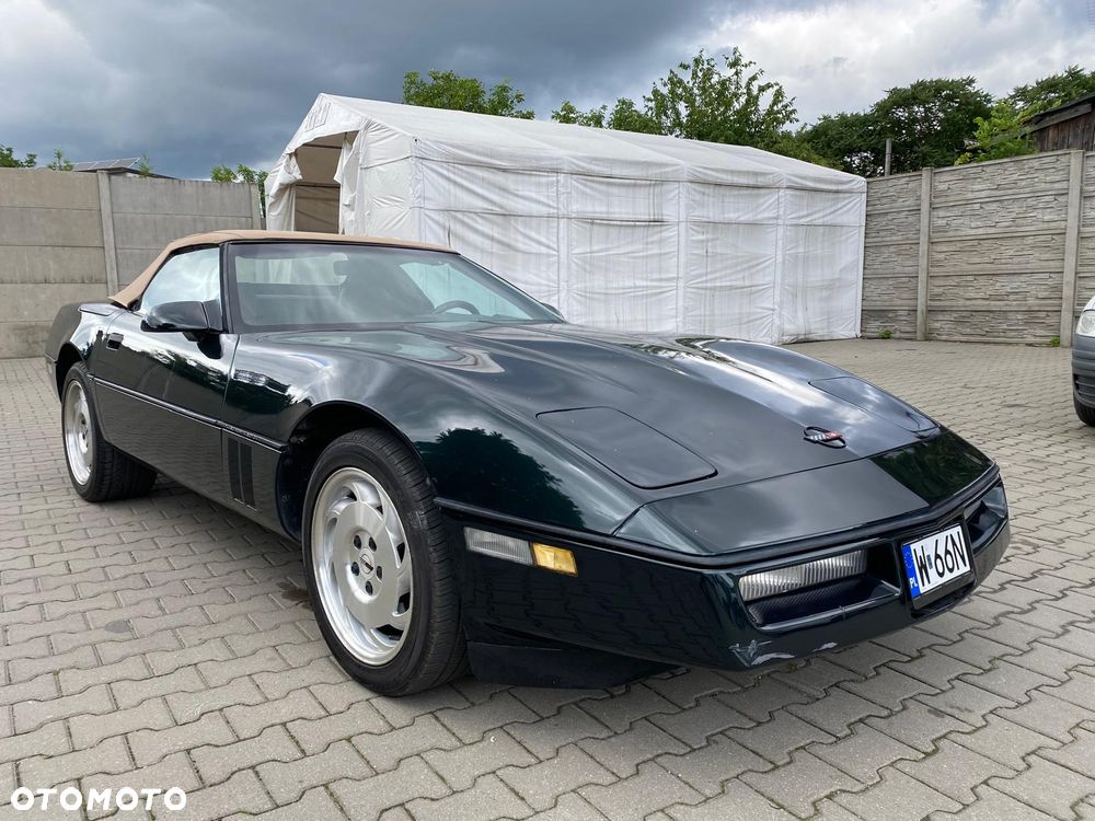 Chevrolet Corvette - 1