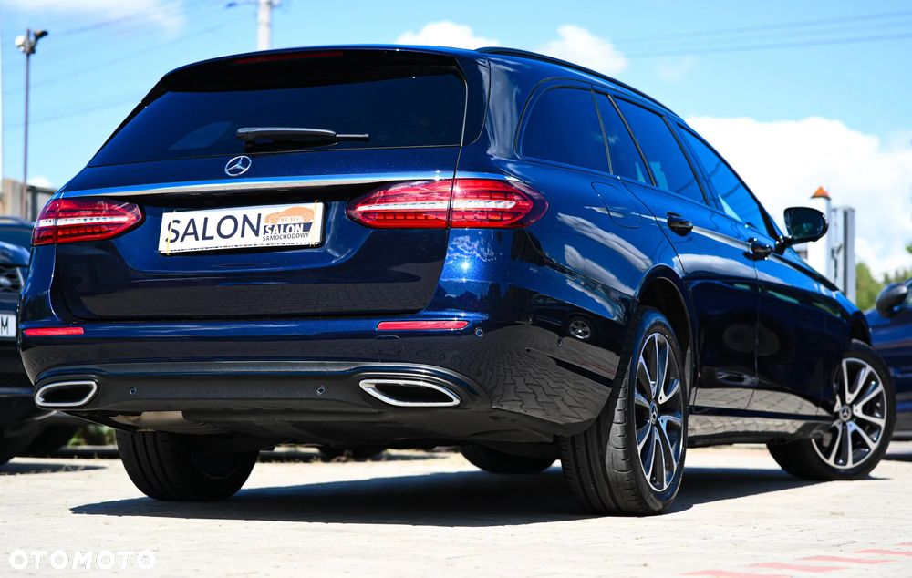 Mercedes-Benz Klasa E 220 d 9G-TRONIC Night Edition - 35