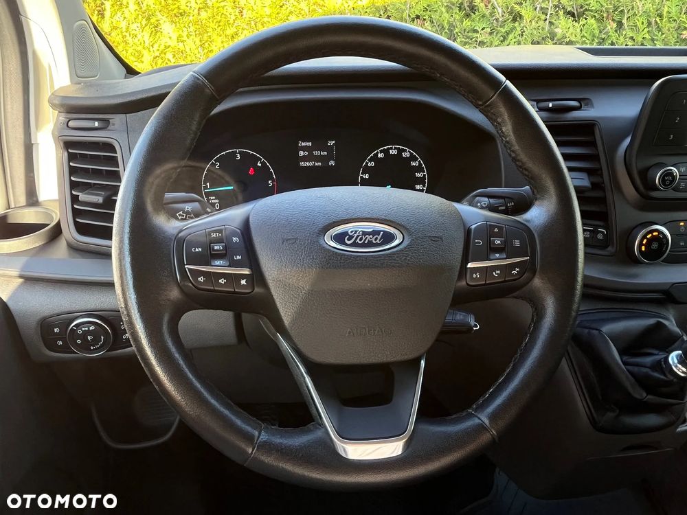 Ford Transit Custom - 26