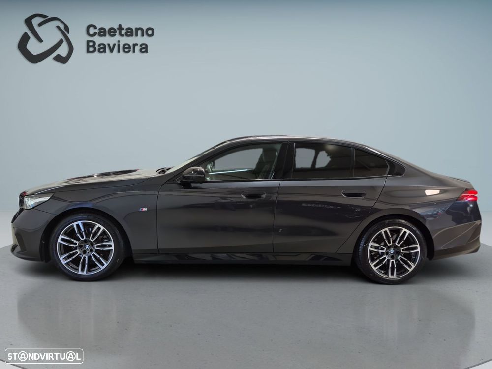 BMW 520 d Pack Desportivo M - 5