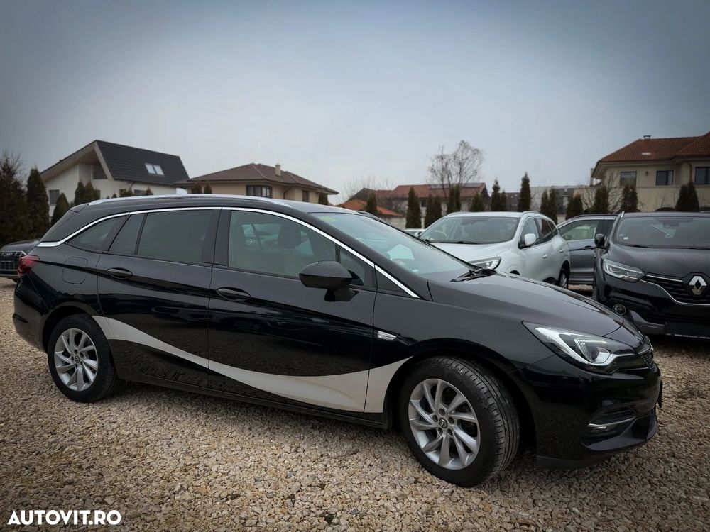 Opel Astra Sports Tourer 1.2 Turbo Business Elegance - 3