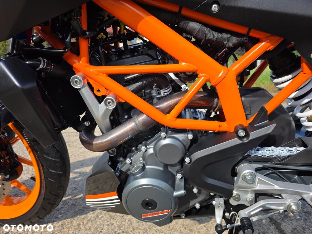KTM Duke 390 - 28