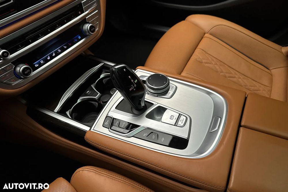 BMW Seria 7 2021 — imagine 59