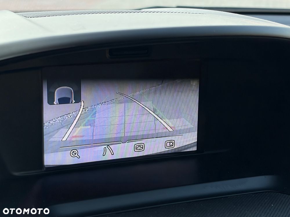 Ford Kuga 2.0 TDCi 4x4 ST-Line - 37