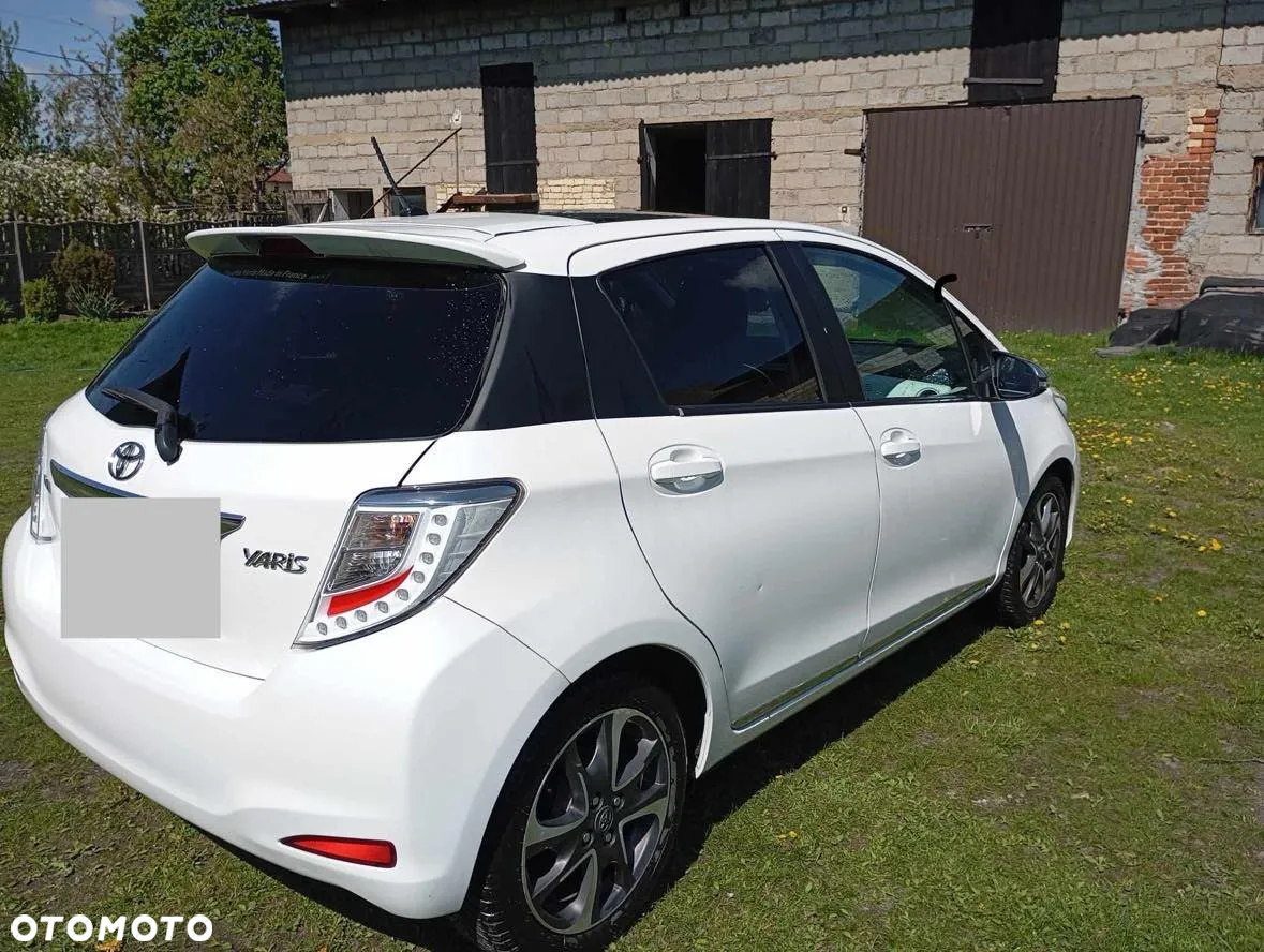 Toyota Yaris - 7