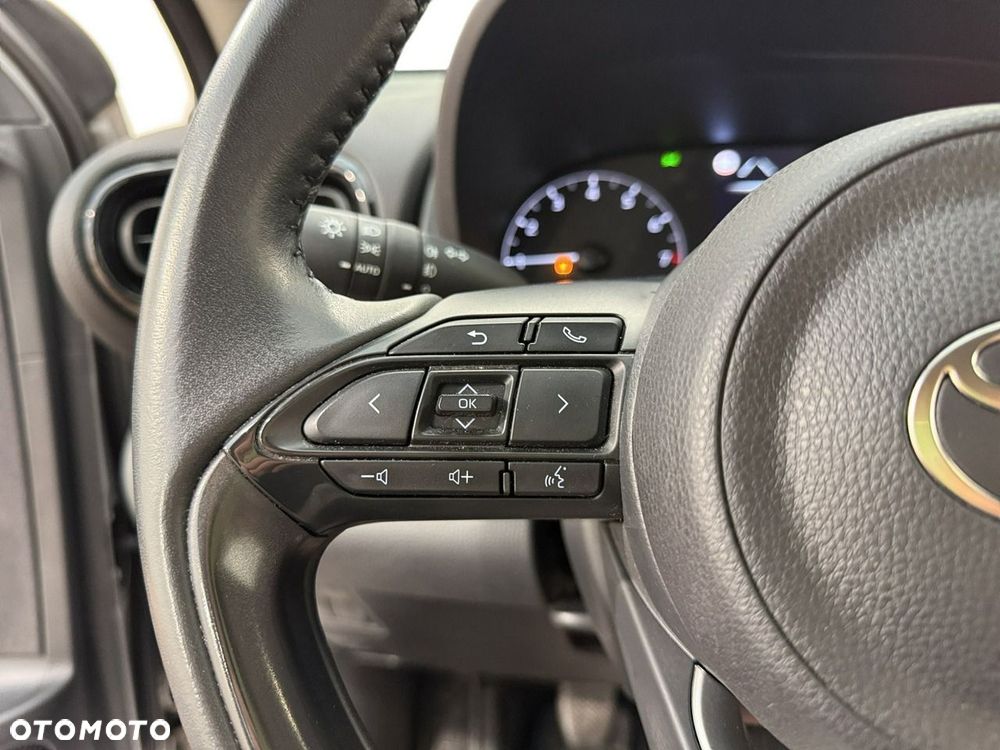 Toyota Yaris 1.5 Comfort - 23