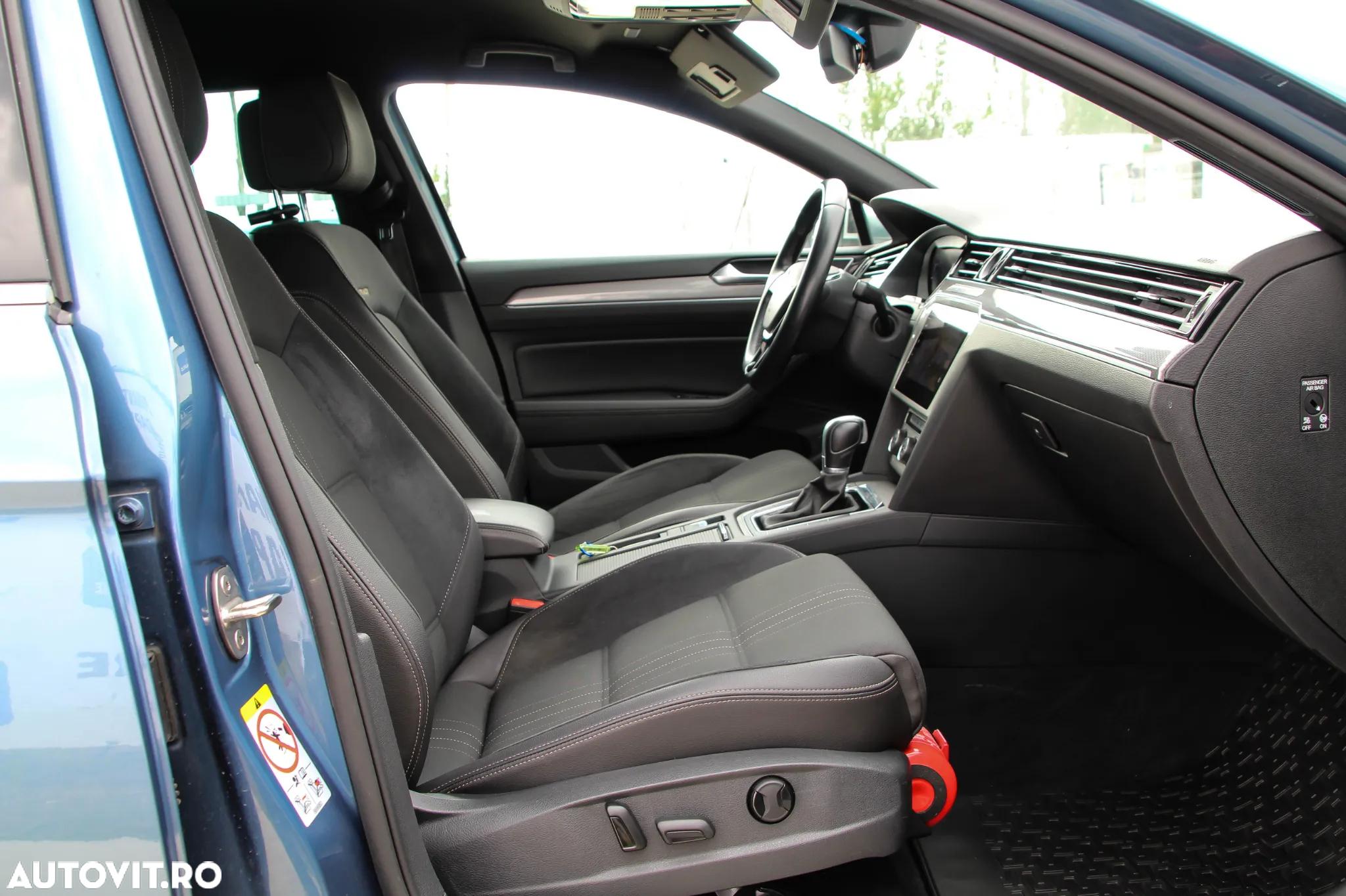 Volkswagen Passat Alltrack 2.0 TDI SCR 4Motion DSG - 16