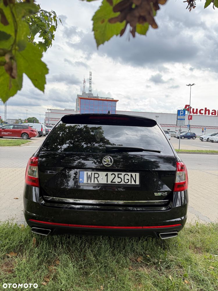 Skoda Octavia 2.0 TDI RS - 9