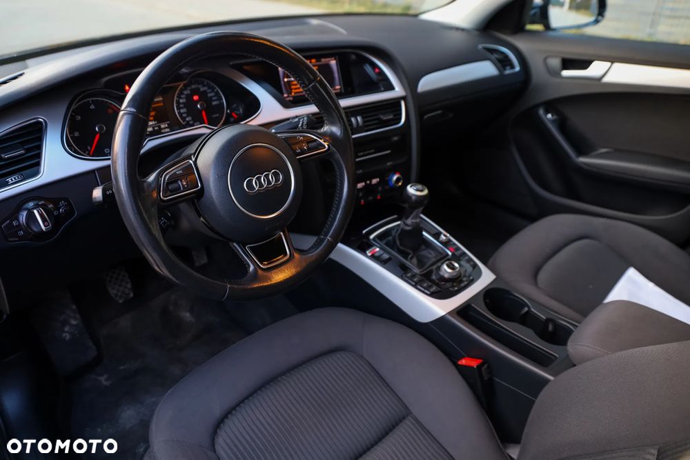 Audi A4 Avant 2.0 TDI - 13