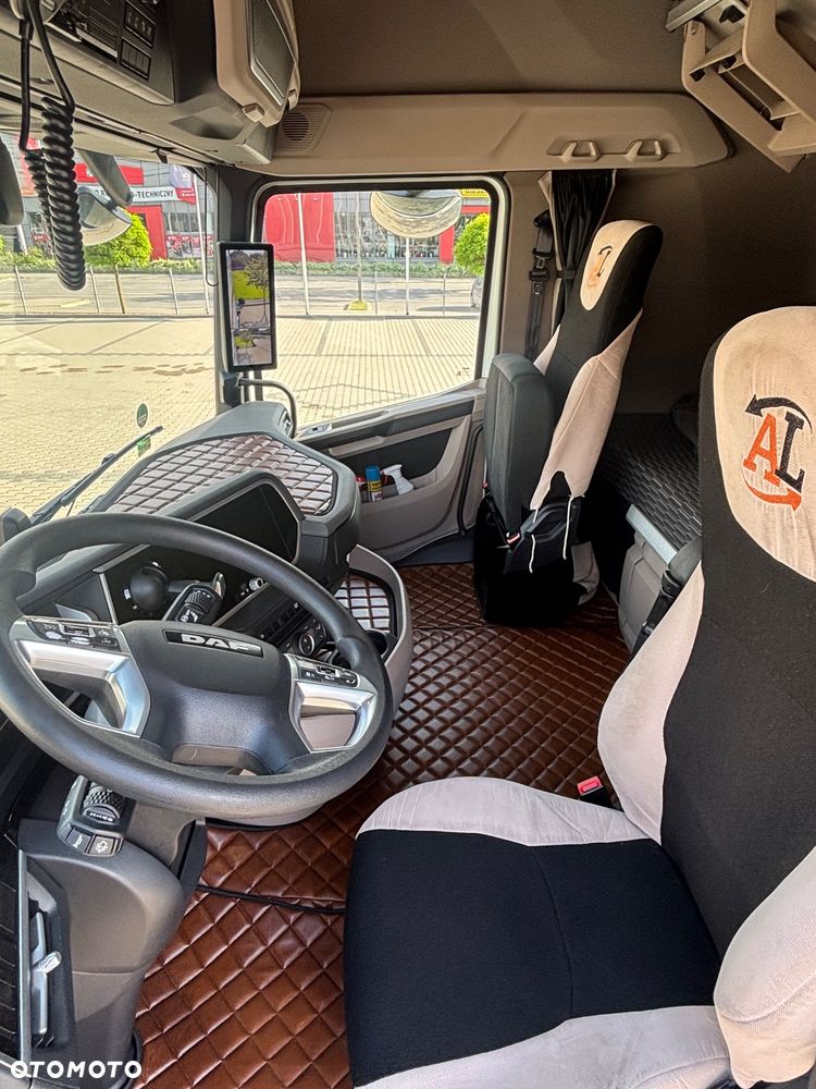 DAF XG - 11