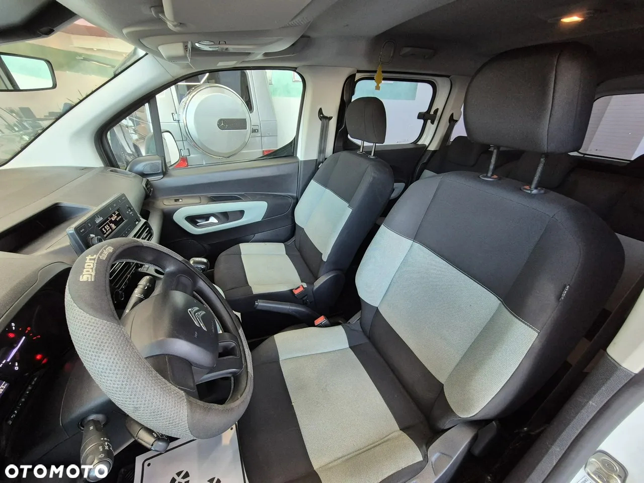 Citroën Berlingo M 1.2 PureTech Feel S&S - 16