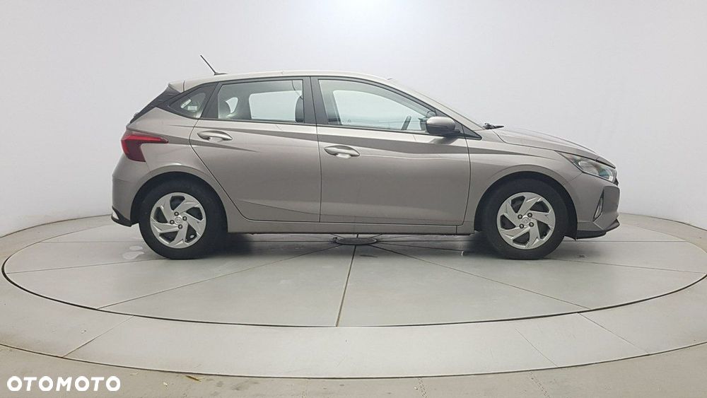 Hyundai i20 - 8