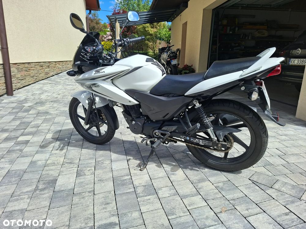 Honda CBF - 3
