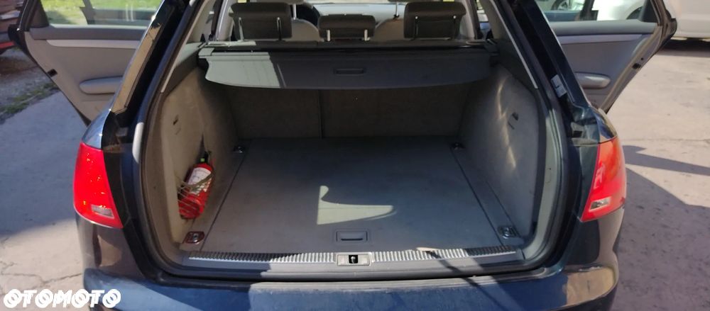 Audi A4 Avant - 29