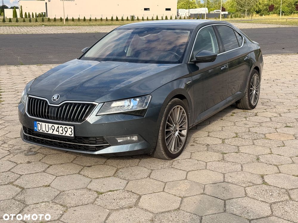 Skoda Superb 2.0 TDI 4x4 L&K DSG - 21