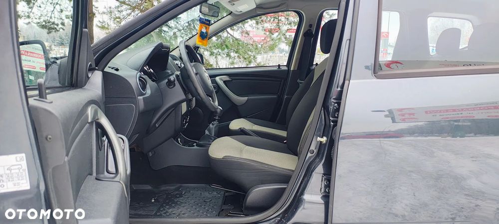 Dacia Duster 1.6 SCe Ambiance 4x4 S&S - 12