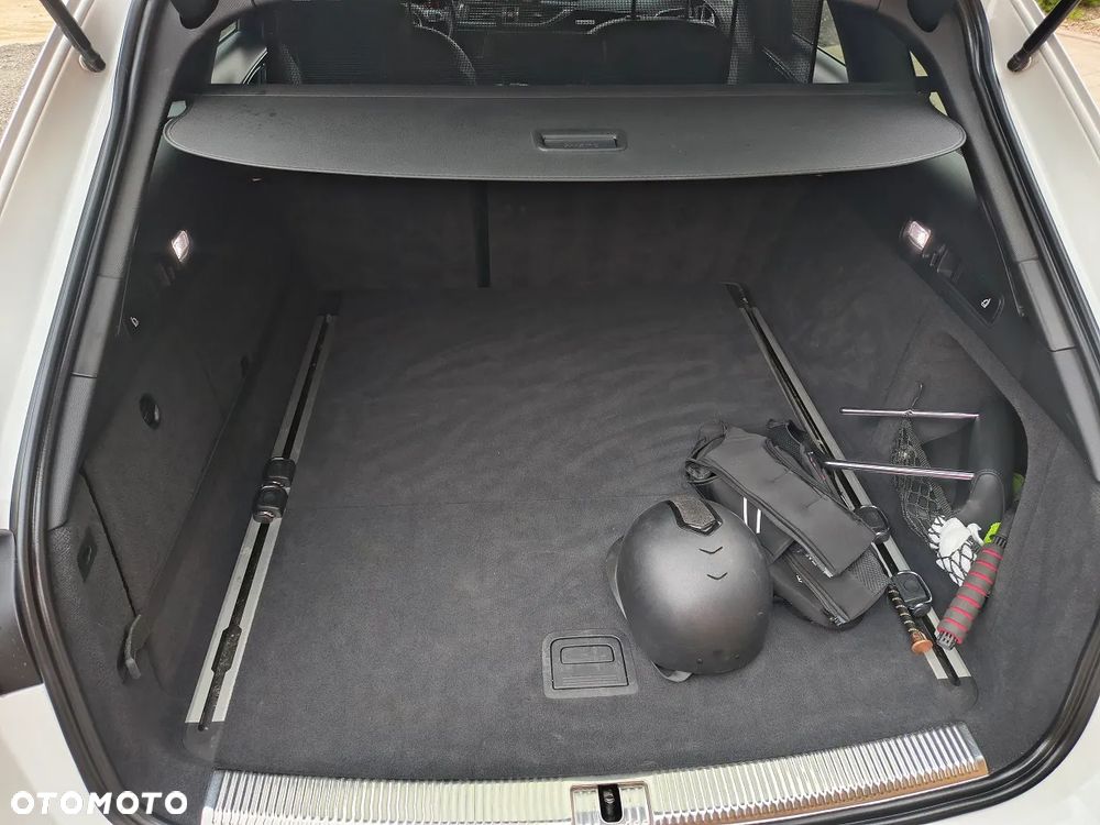 Audi A6 Avant - 18