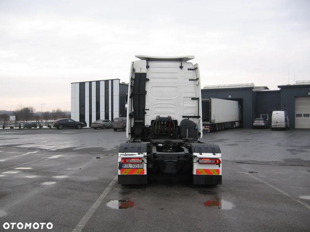 Volvo FH - 4