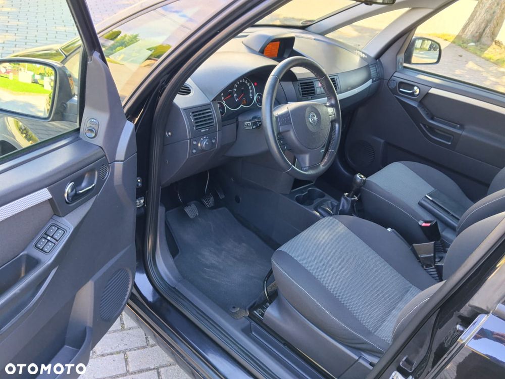 Opel Meriva 1.8 16V Cosmo - 18