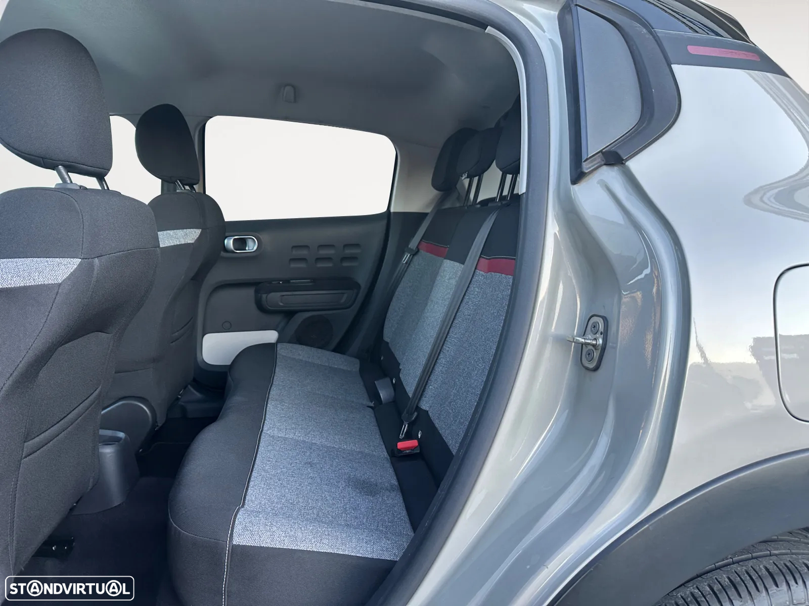 Citroën C3 1.5 BlueHDi C-Series - 15