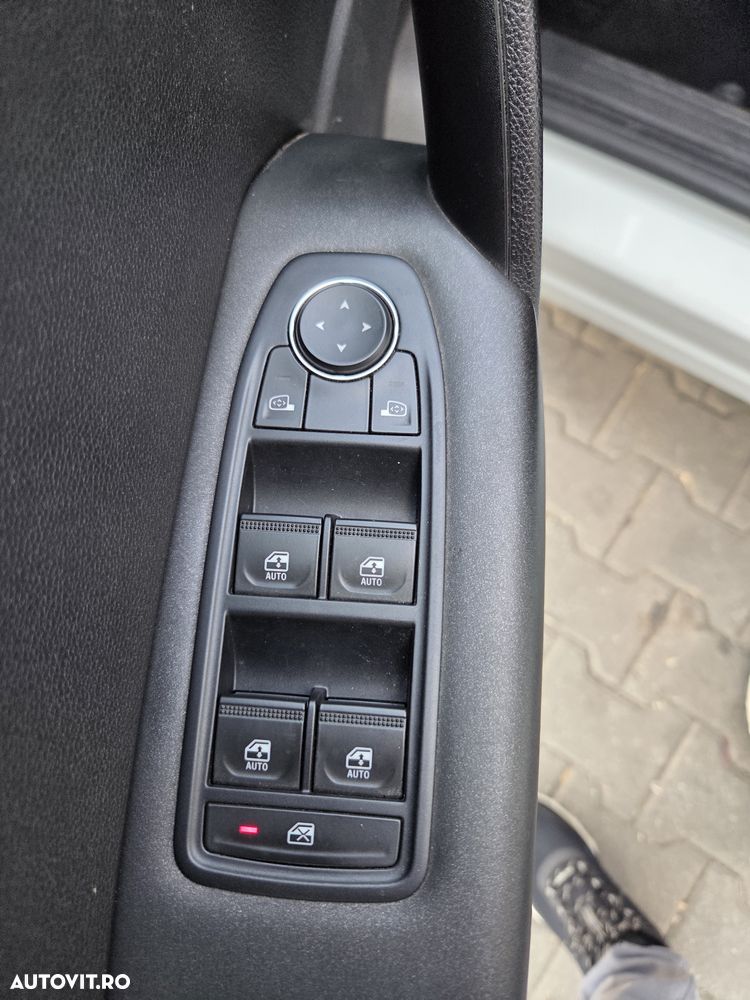 Renault Captur - 12