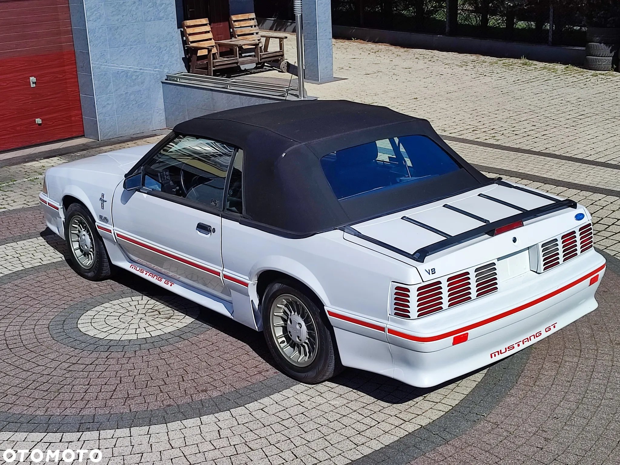 Ford Mustang 5.0 GT - 10