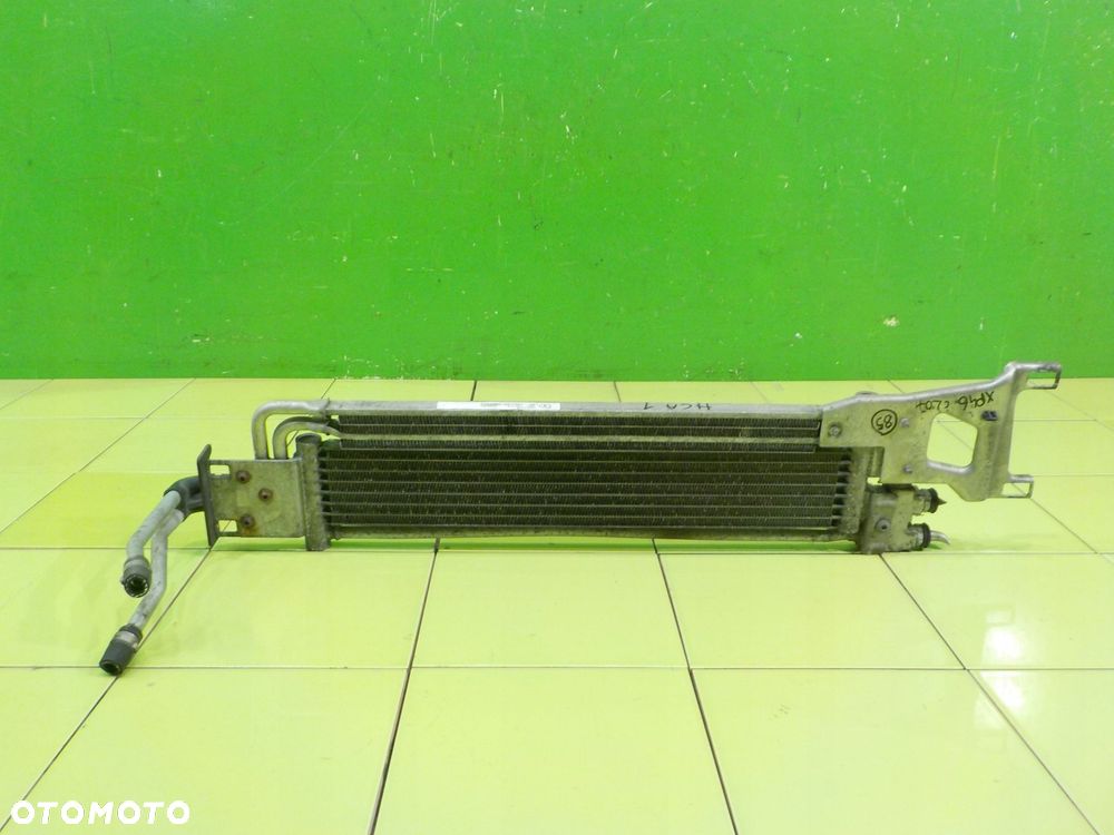 MERCEDES E C207 A207 3.0 CDI 11r COUPE chlodnica oleju A2045001001 - 1