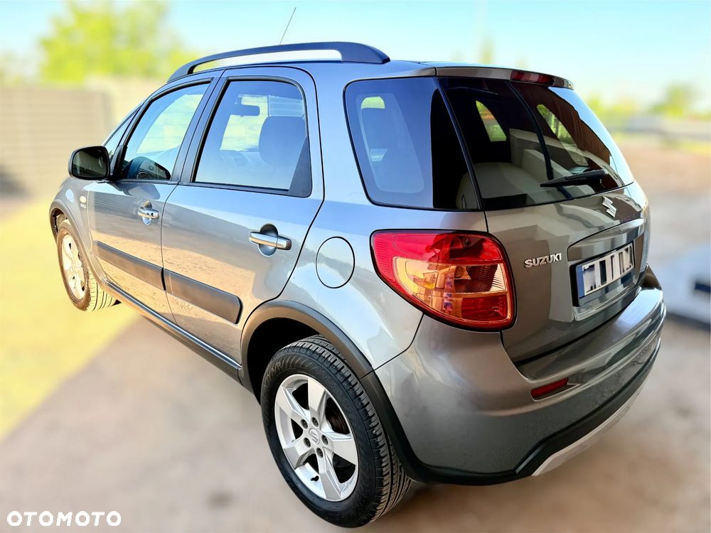 Suzuki SX4 2.0 DDiS Explore 4WD - 4