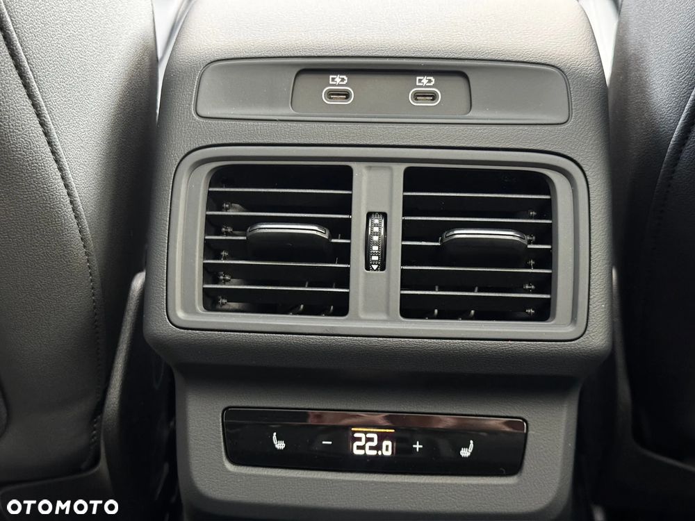 Audi SQ5 Sportback - 33