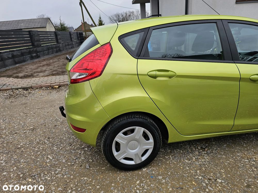 Ford Fiesta - 33
