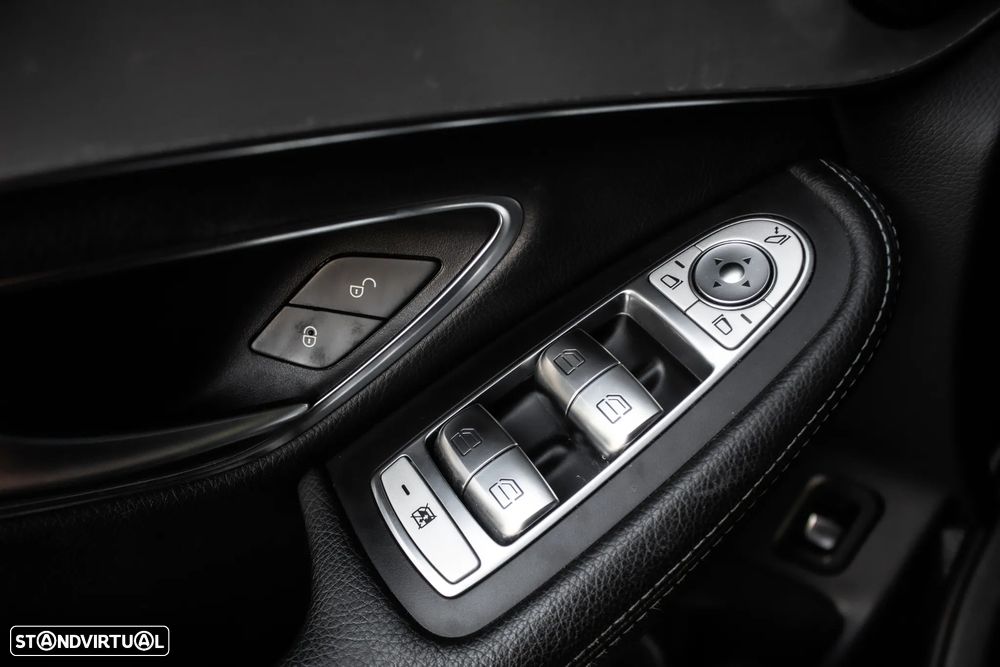 Mercedes-Benz GLC 250 d 4Matic 9G-TRONIC AMG Line - 21
