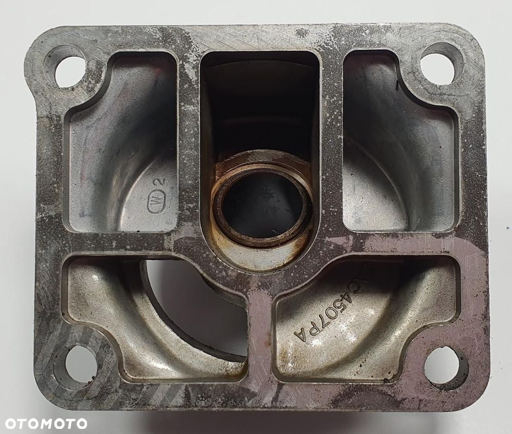 PODSTAWA FILTRA OLEJU JAGUAR XJR X300 EAC4507PA - 3